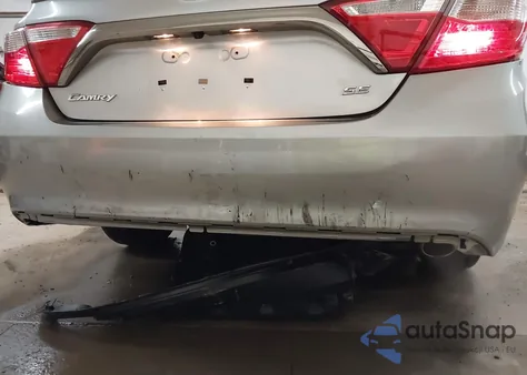 2016 Toyota Camry Se z USA, uszkodzony, nr VIN 4T1BF1FK6GU206041